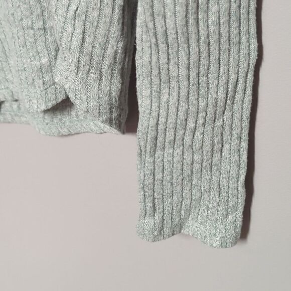 American Eagle V Neck Ribbed Long Sleeve Blouse - Picture 3 of 6